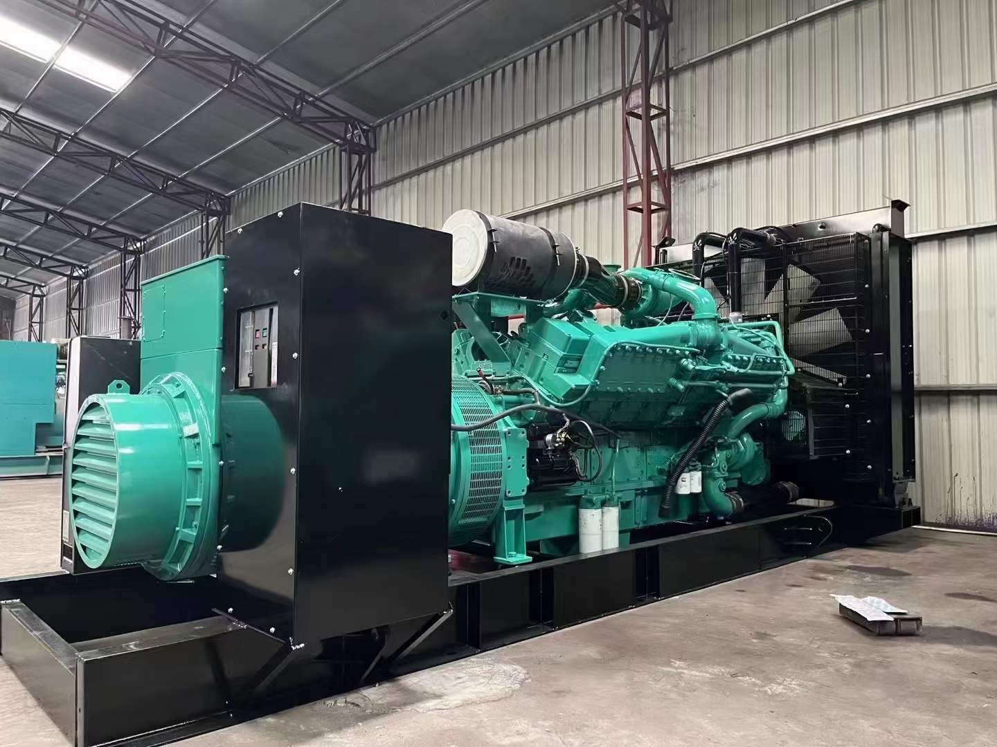 石狮与并联电容器组相比，SVG 无功补偿装置有哪些优势？
